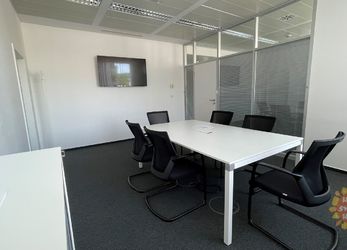 Lukrativní kancelářské prostory k pronájmu 27 m2, ulice Pekařská, Praha 5
