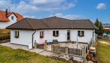 Prodej rodinného domu 4+1, 195m2, pozemek 1395m2, Plešnice