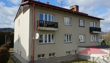 Dlouhá Ves u Sušice; zděný byt 3+1 (78 m2) s balkonem v OV