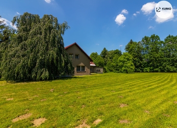 Dům vhodný k bydlení nebo rekreaci s pozemkem 7.310 m2 obci Frýdlant nad O. - Nová Ves