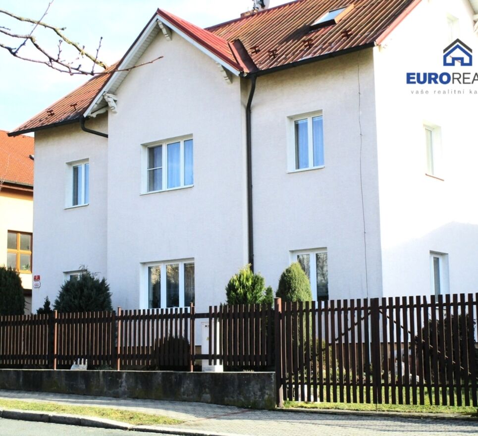 Prodej, rodinný dům, 160 m2, Plzeň, garáž, zahrada, skleník