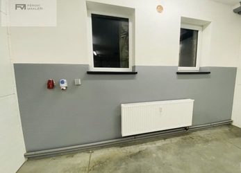 Skladovací prostory do nájmu v Chlebovicích FM o velikosti 50, 100 nebo až 220 m2