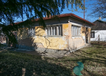 Prodej, zděná chata, 3+1, Mukařov, pozemek 947 m2