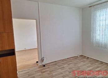 Pronájem bytu 1+1, 36 m&sup2;, Plzeň&ndash;Doubravka, ul. Popelnicová