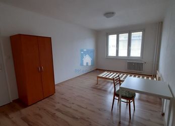 Pronájem bytu 2+1, 62 m2, Plzeň - Skvrňany, ulice Domažlická
