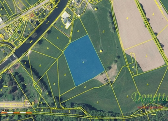 Prodej pozemku 13.250 m2 pro komerční využití, Náchod - Běloves