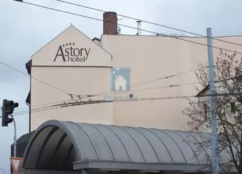 Pronájem reklamní plochy na budově Hotelu Astory, Plzeň-město