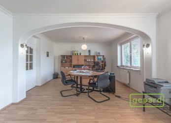 Prodej domu (kanceláře+ubytování), 279 m2, Praha - Chodov