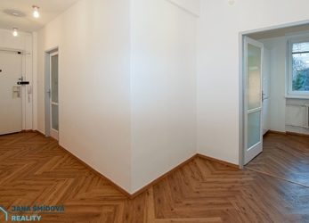 Dlouhodobý pronájem bytu 2+1, 57 m2, balkon, 4 m2, Praha 5 - Smíchov