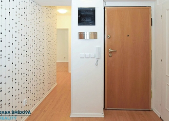 Prodej bytu v osobním vlastnictví, 3+kk s lodžií, 77 m², Praha 4 – Záběhlice