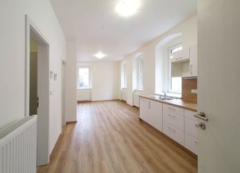 Pronájem, byt 2+kk, 68 m², Plzeň - centrum, ul. Tovární