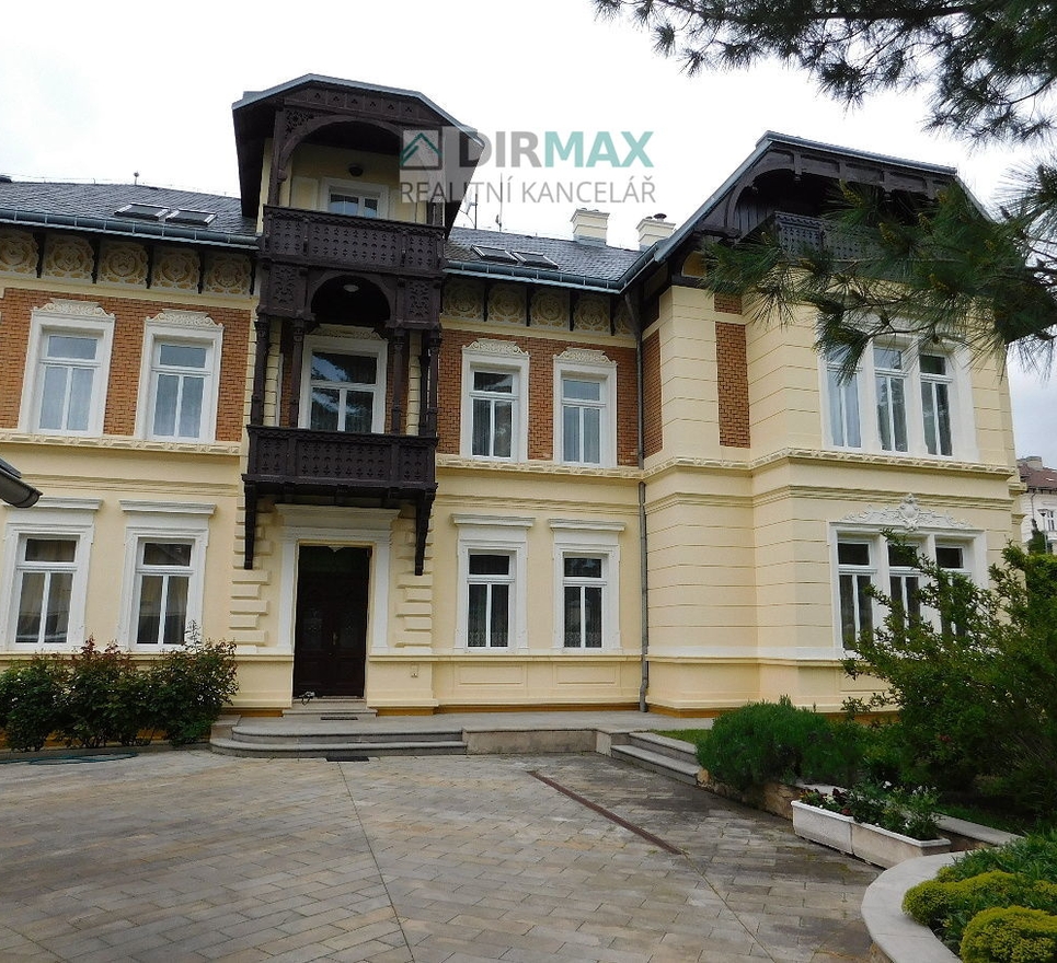 Prodej luxusní vily z roku 1891, 13+1+4k, 1702 m2, Teplice v Čechách