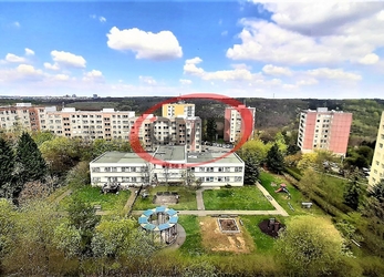 Prostorný byt 3+1, 75 m2, Praha 5 - Hlubočepy