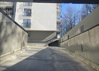 Prodej venkovních parkovacích stání - Residence Mattoniho nábřeží