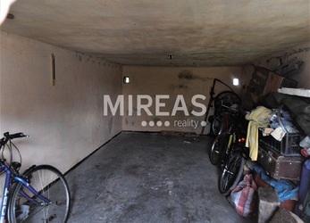 Nymburk, prodej zděné garáže 23 m2 v obci Nymburk