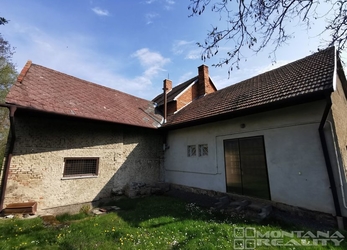 Prodej domu 5+kk s pozemkem 1.129 m2 v Hradčanech u Prostějova