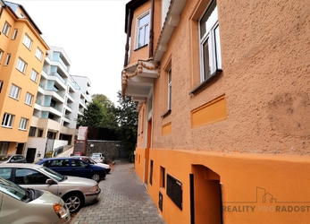 Pronájem bytu 1+1 38 m2 Brno střed Černá Pole, byt 1+1 38 m2 v Brně - Černých Polích