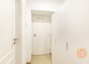 Praha 1, plně vybavený apartmán 1+kk (39,30 m²) k pronájmu, luxusní lokalita- ulice Washingtonova