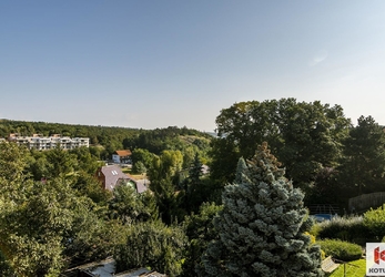 Prodej luxusního bytu 4+kk se zahradou, Praha 13 - Stodůlky, Hlušičkova Rezidence