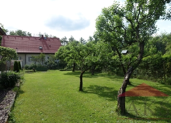 Sušice - Pražská; chata (zast. pl.: 21 m2) se zahradou 365 m2