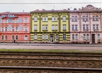 Prodej půdy s projektem na výstavbu 3 bytů, Plzeň