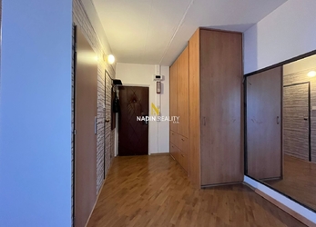 Pronájem byt 2+1, balkon, parkování, ulice Úvalská, Karlovy Vary - Drahovice