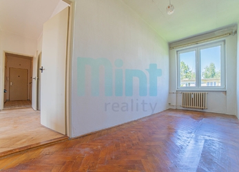 Prodej bytu 3+1 [63 m²] s balkónem, ulice Gen. Sochora, Ostrava-Poruba