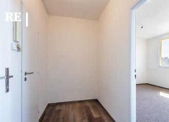 Prodej pěkného bytu 1+kk v Praze 8, Bohnicích
