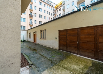 Prodej bytu,  4+1 s garáží, 114 m2, Praha 1, ul. Klimentská