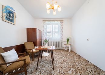 Praha - Strašnice, prodej bytu 3+1 s balkonem