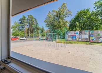 Prodej prodejního stánku [20 m²], ulice Olomoucká, Opava