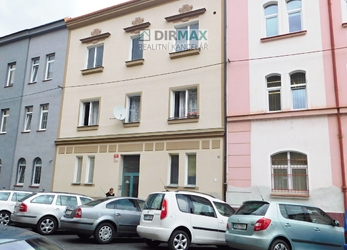 Pronájem částečně zařízeného bytu 3+KK, půdní vestavba, Úslavská ulice, Plzeň Slovany