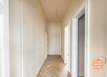 Praha 1, pronájem, nezařízený byt 2kk (51 m2), po rekonstrukci, atraktivní místo, ul.Havelská