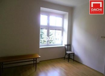 Pronájem cihlového bytu 1+1 o velikosti 58 m2 v 2 NP domu v obci Olomouc okres Olomouc, ulice Šmeral