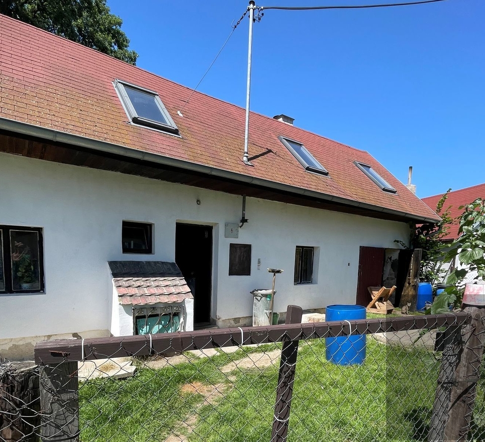 Prodej rodinného domu 85 m² , pozemek 136 m² , obec Libějovice