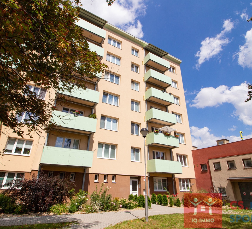 Prodej bytu 2+1 57 m2 po rekonstrukci, Znojmo, Pražská