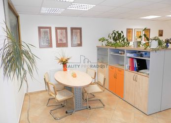 Pronájem prodejní, výrobní, skladovací a kancelářské prostory,  350 m2, Brno-Tuřany