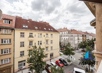 Krásný byt 3+1 s balkonem v Bubenči, Praha 6