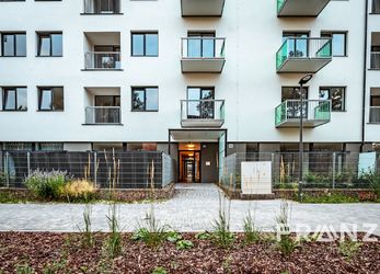 Prodej bytu 3+kk (71 m2) s terasou a zahradou (63 m2) v novostavbě, ul. Hasičská, Ostrava-Hrabůvka