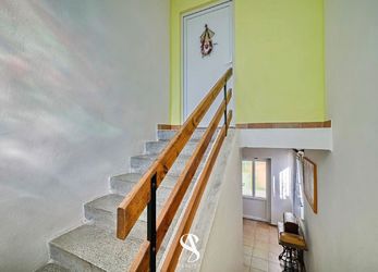 Prodej rodinného domu (303 m²) s pozemkem 1002 m² Liboš
