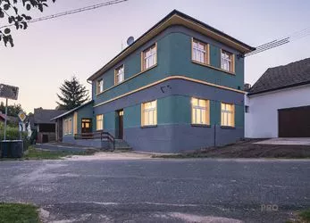 Prodej rodinného domu s komerčním prostorem v obci Drahotice (okres Mladá Boleslav)