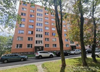 Prodej bytu o dispozici 1+1 s balkonem o podlahové ploše 33 m2 v 8.NP na ulici Vojanova v Olomouci