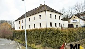 Prodej rodinného domu 1 236m² , pozemek 4 162m²  v obci Makov u Litomyšle, Svitavy