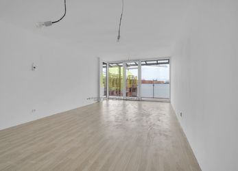 Prodej prostorného bytu 3+kk 98,1m2 + lodžie 16,30m2, Olomouc - Centrum