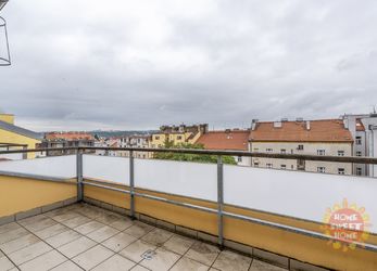 Praha 6 - Dejvice, krásný zrekonstruovaný byt k pronájmu, 140 m2, terasa, ulice Mařákova