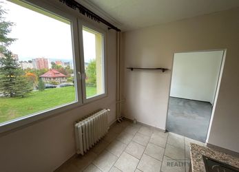 Prodej bytu 3+1 (62m2) v OV,  s lodžií (6m2) v Jablonci nad Nisou