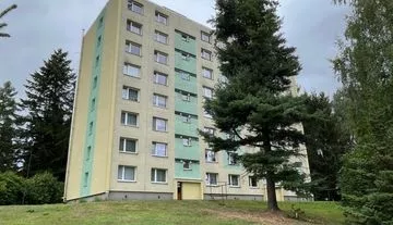 Prodej bytu 3+1 (64m2) s lodžií a sklepem  v OV,  na Žižkově vrchu  v Jablonci nad Nisou