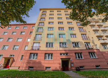 Prodej bytu 2+1 [65 m²] s komorou, ulice Nálepkovo náměstí, Ostrava-Poruba