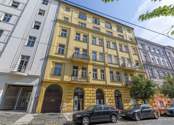 Praha 2 - Vinohrady, podej bytu 3+1, 92 m2, dva balkony