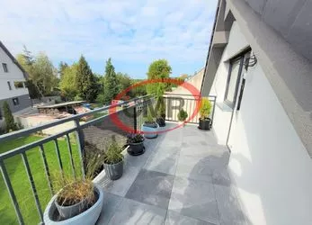 Moderní RD/terasa, garáž, zahrada, klid, Břežany II